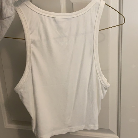 WHITE CAMI TOP SHEIN - Picture 2 of 3